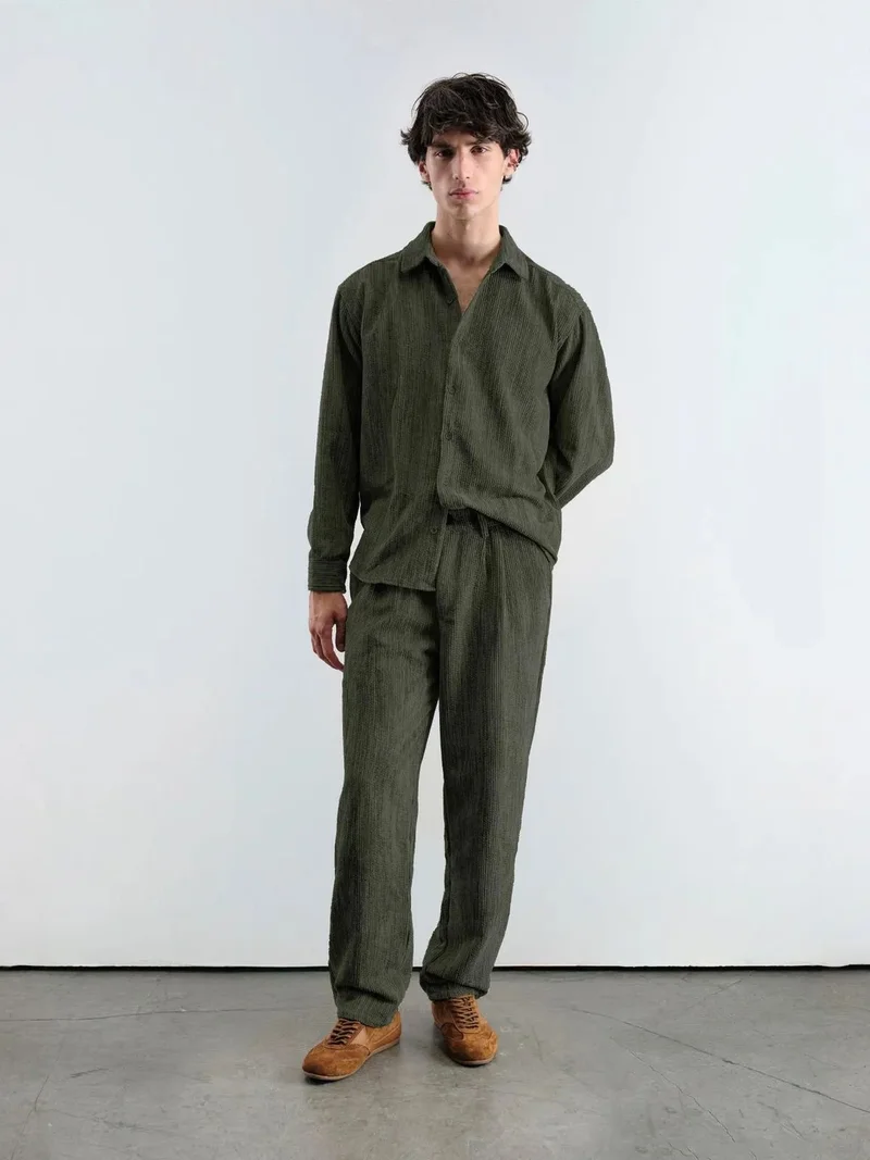 Giesto Khaki Green GIESTO Relaxed Fit Textured Pleated Pants for Men | Best Price UAE